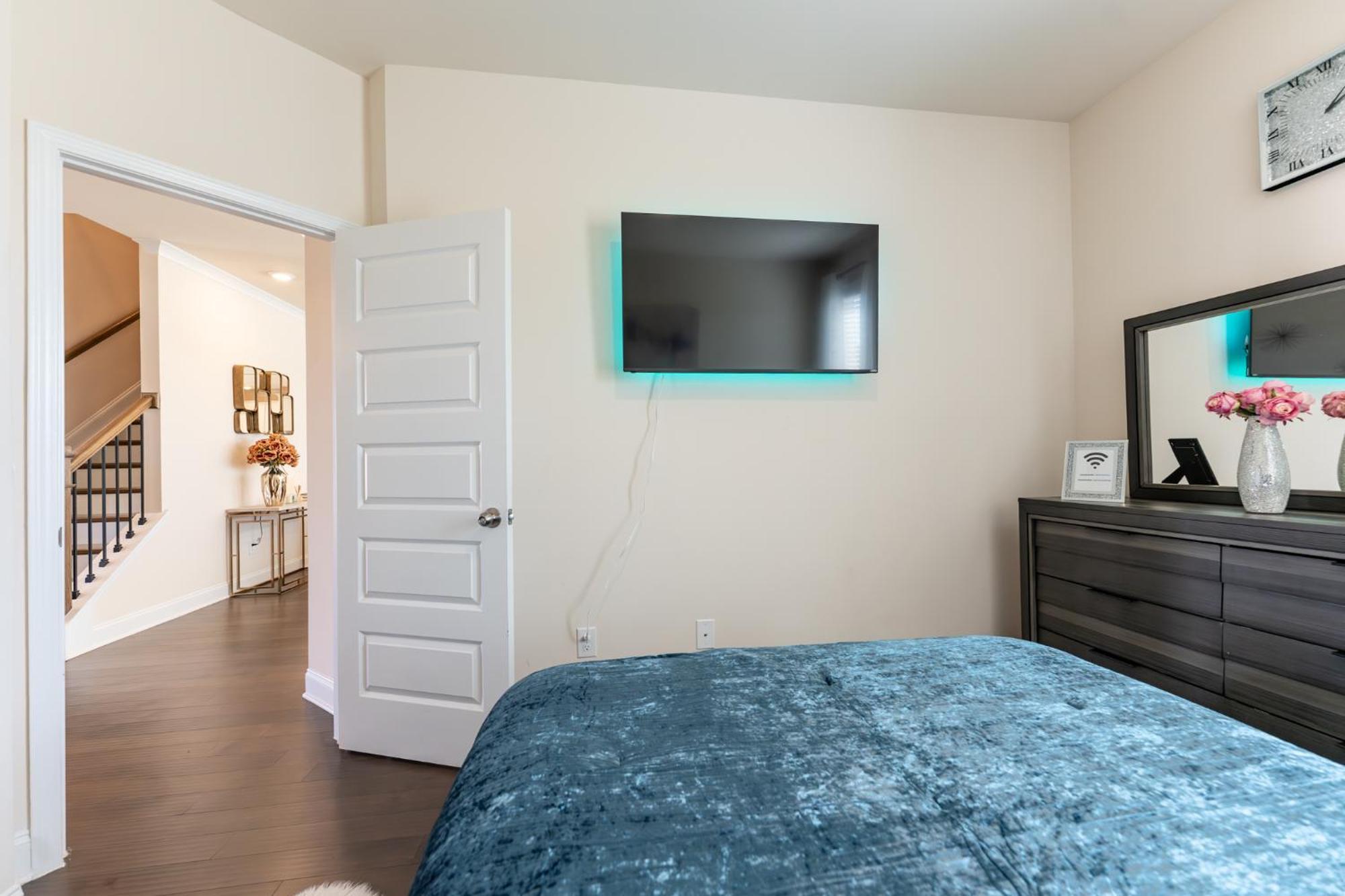המפטון Luxury Bedroom With Private Bath מראה חיצוני תמונה